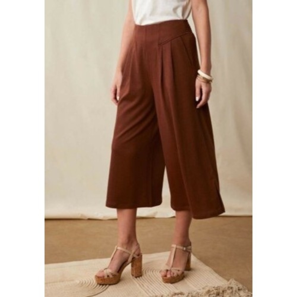 Matilda‎ Jane Wide Leg Culotte Gaucho Pants Rust Brown Ribbed Knit Size Medium
